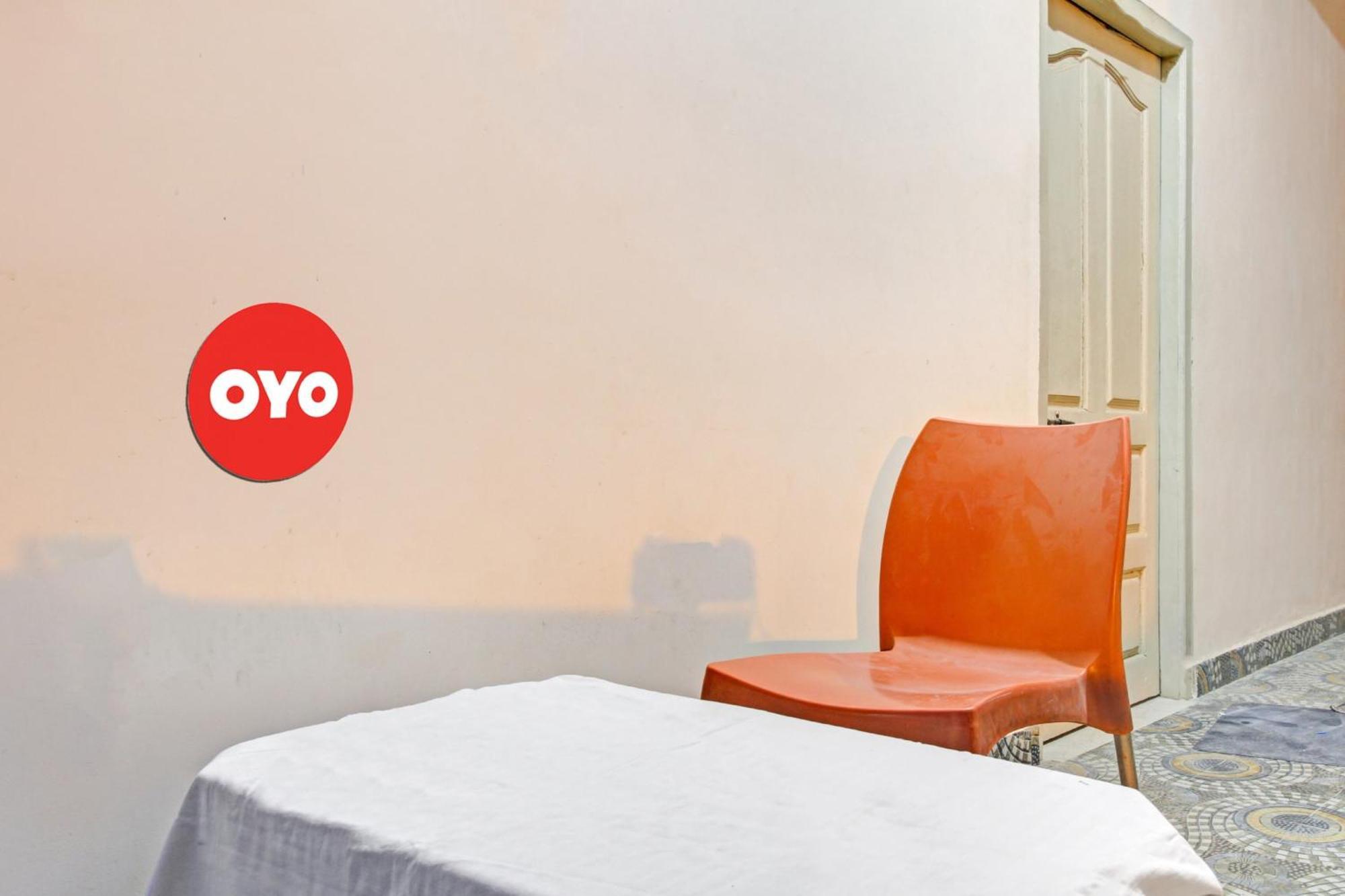 Hotel O New Mayuri Lodge Bagepalli 外观 照片